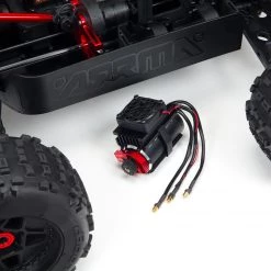 ARRMA 1/5 OUTCAST 4WD 8S BLX Stunt Truck RTR - SCRATCH & DENT -ARRMA Sales ARA5810SND A15 LLGFX6UT