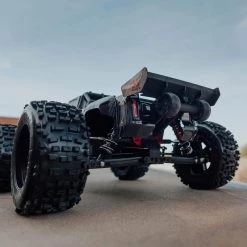 ARRMA 1/8 OUTCAST 6S BLX 4WD EXtreme Bash Stunt Truck RTR, Black -ARRMA Sales ARA8710 A10 MOOTIEOV